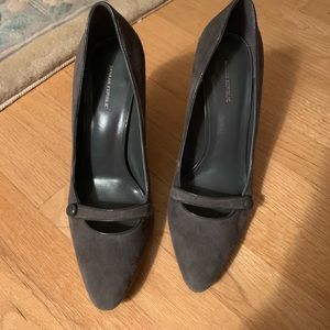Banana Republic grey heels